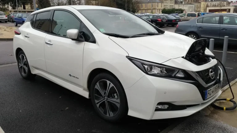 Nissan Leaf Battery Replacement Cost and Upgrade Options